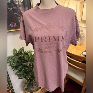 Split Side Women’s Graphic T t-shirt